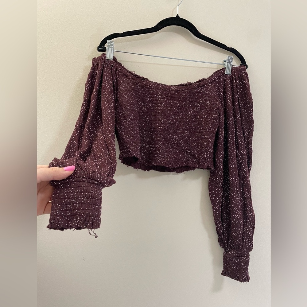 Urban Outfitters Off the Shoulder Smocked Crop Top‎ - L